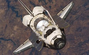 Полет в космос - скачать обои на рабочий стол