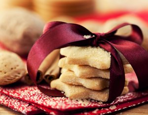 Вязанка печенья - скачать обои на рабочий стол
