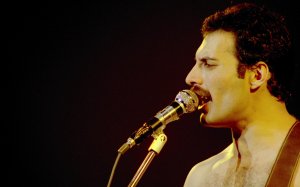 Freddie Mercury - скачать обои на рабочий стол