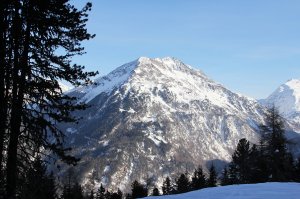 Зима в горах Австрии - скачать обои на рабочий стол