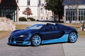 BUGATTI Veyron Grand Sport - скачать обои на рабочий стол