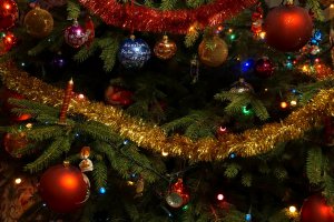 Рождественское дерево - скачать обои на рабочий стол