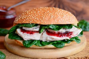 Сэндвич с мясом - скачать обои на рабочий стол