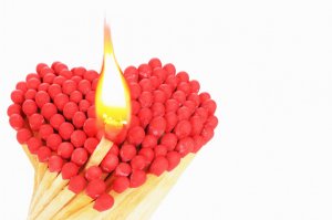 Пламя любви - скачать обои на рабочий стол