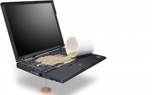 Ноутбук с кофе  - скачать обои на рабочий стол