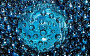 Синие пузыри  - скачать обои на рабочий стол