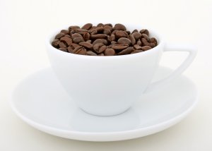 Полная чашка кофе - скачать обои на рабочий стол