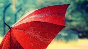 Красный зонтик - скачать обои на рабочий стол