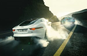 Jaguar и BMW - скачать обои на рабочий стол