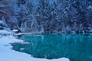 Обои для рабочего стола: Зима в Швейцарии