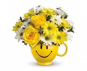 Желтые розы и ромашки - скачать обои на рабочий стол