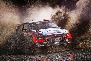 Hyundai i20 WRC - скачать обои на рабочий стол