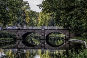 Парк и река в Нидерландах - скачать обои на рабочий стол